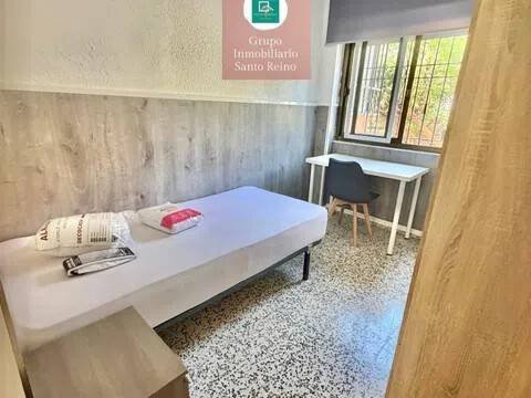 Piso de 80 m² en Jaén