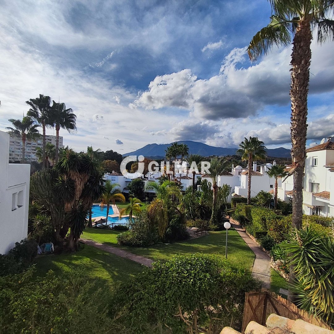 Casa de 220 m² en Estepona