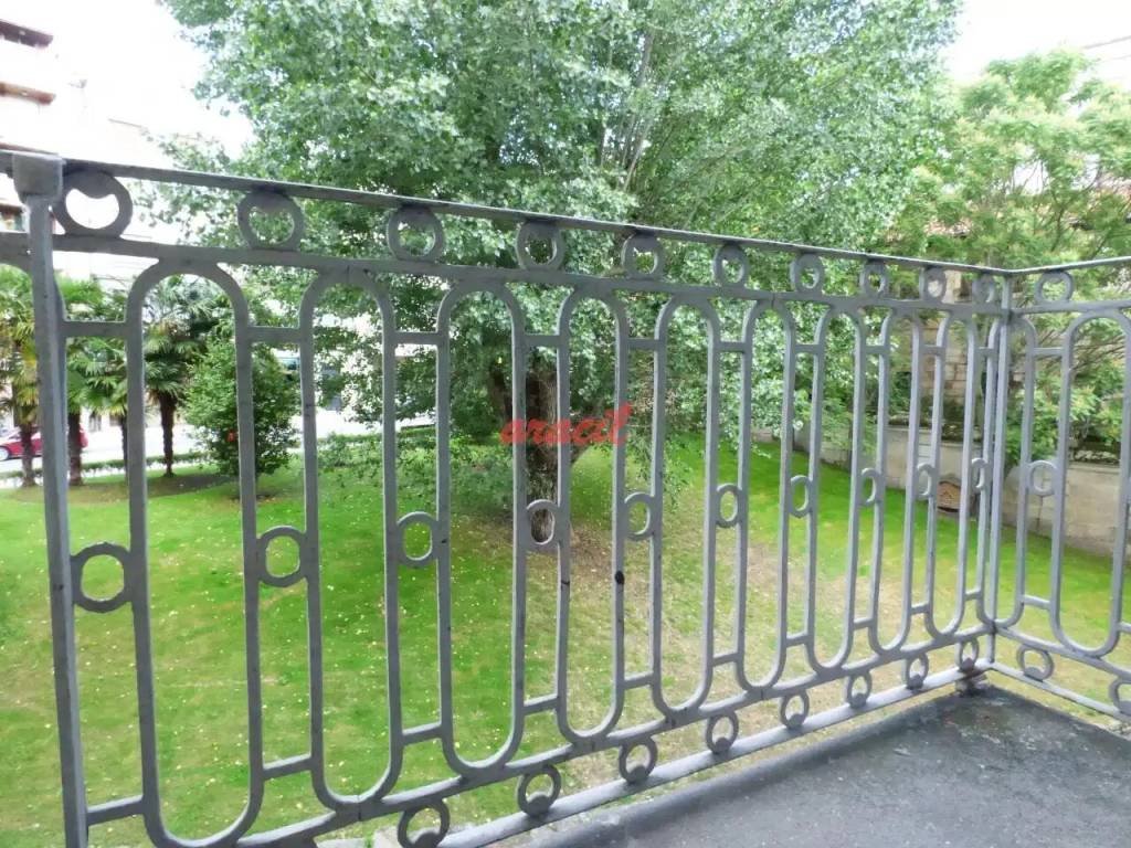 Piso de 93 m² en Ourense