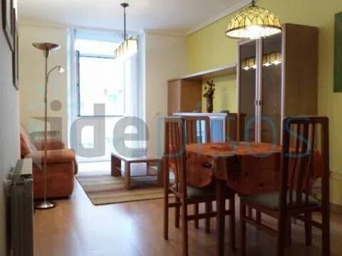Piso de 60 m² en Santander