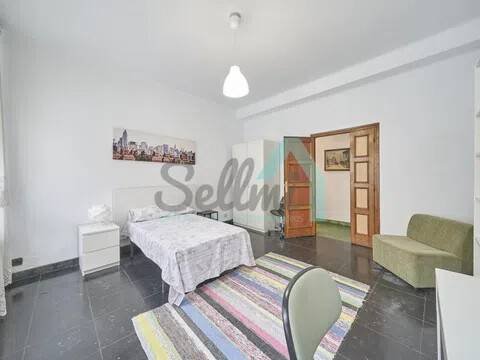 Piso de 146 m² en Oviedo