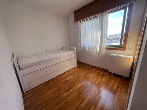 Pis de 80 m² a Oleiros