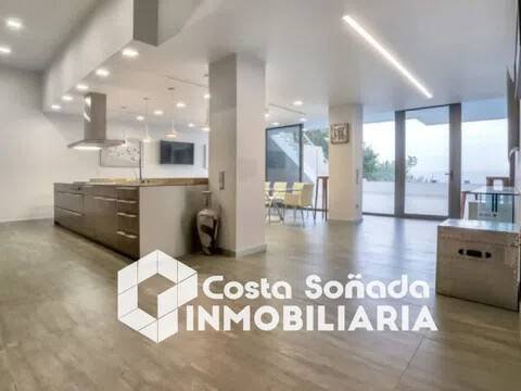 Casa de 1500 m² en Altea