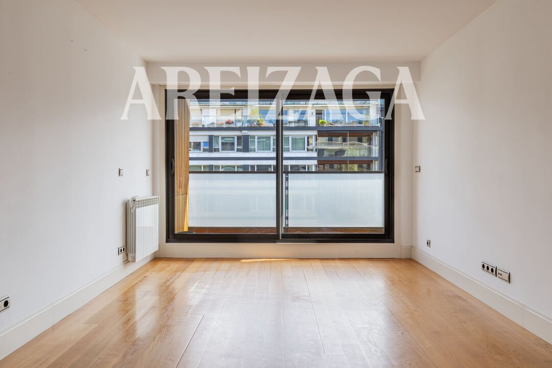 Piso de 85 m² en San Sebastián