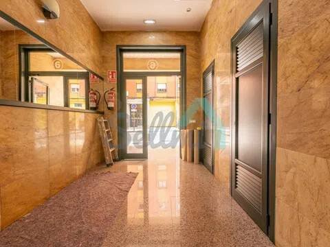 Piso de 80 m² en Oviedo