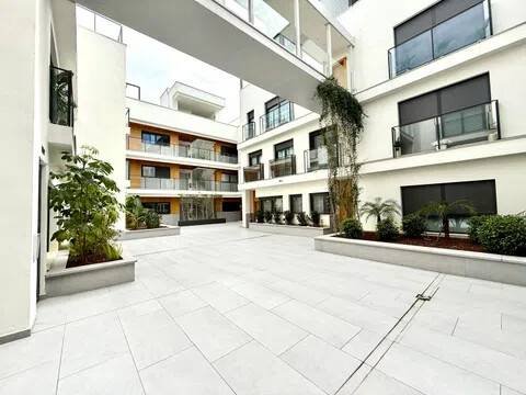 Piso de 250 m² en Sevilla