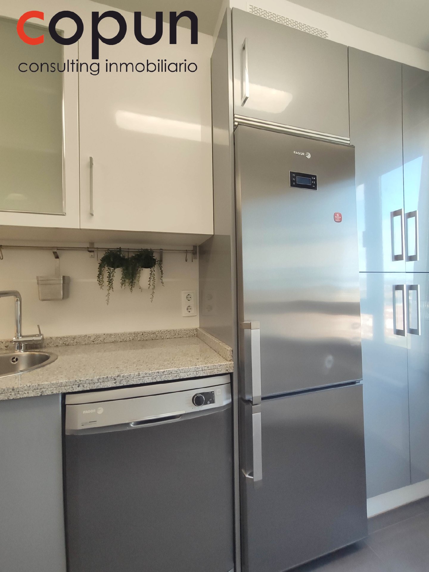 Piso de 80 m² en Oviedo