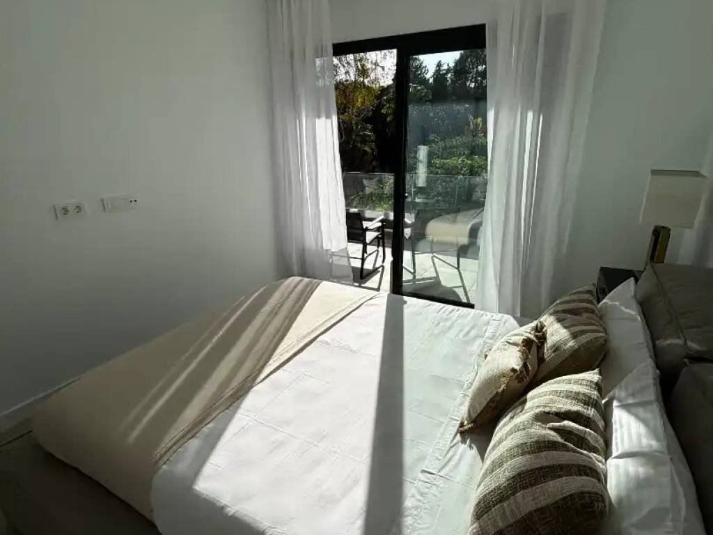 Casa de 160 m² en Estepona