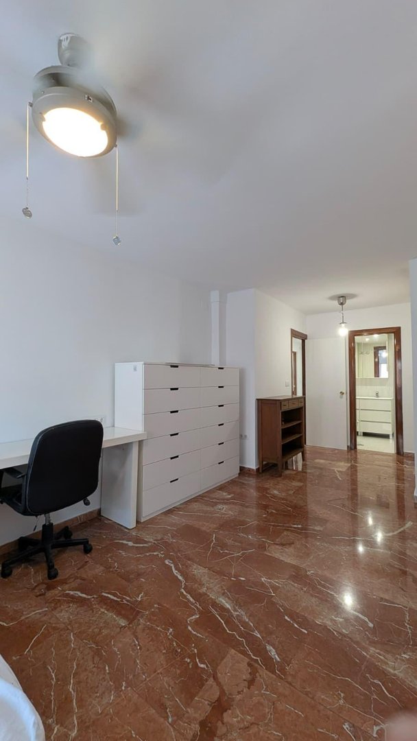 Wohnung 145 m² in Granada