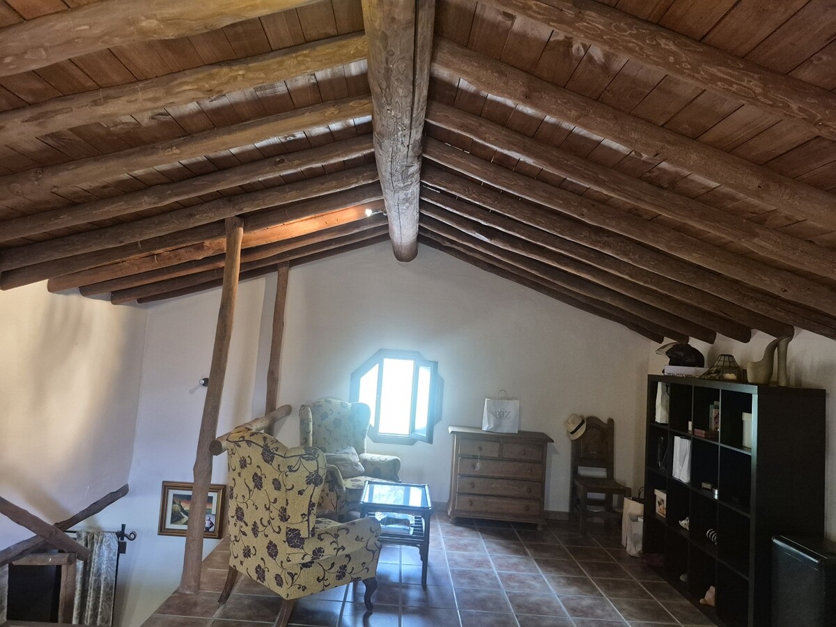 Квартира 225 м² в Jubrique