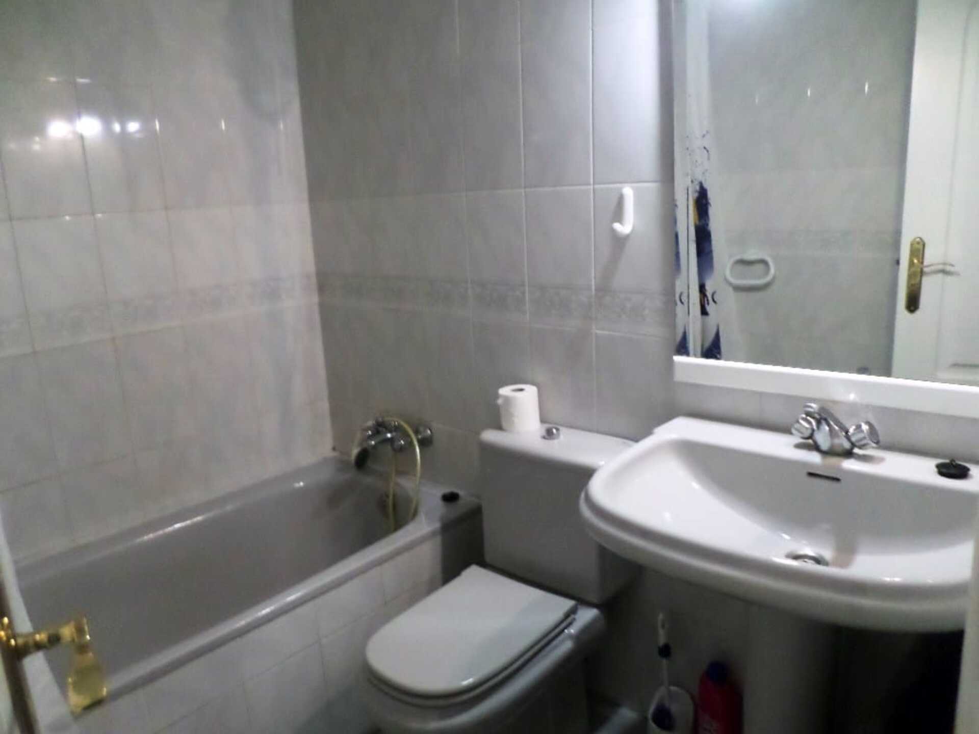 Habitación 16 m², Córdoba