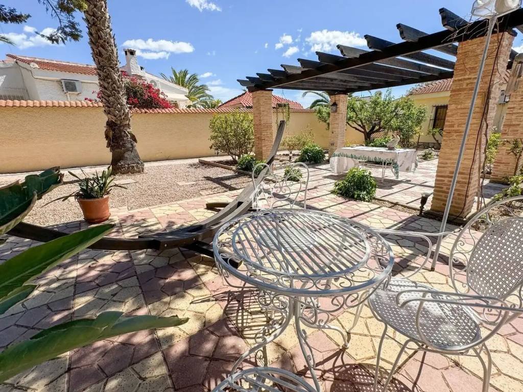 Casa de 1250 m² en Rojales