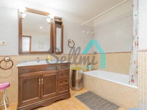 Wohnung 90 m² in Oviedo