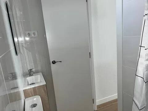 Кімната 80 м², Madrid