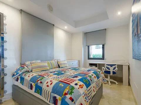 Pis de 270 m² a Estepona