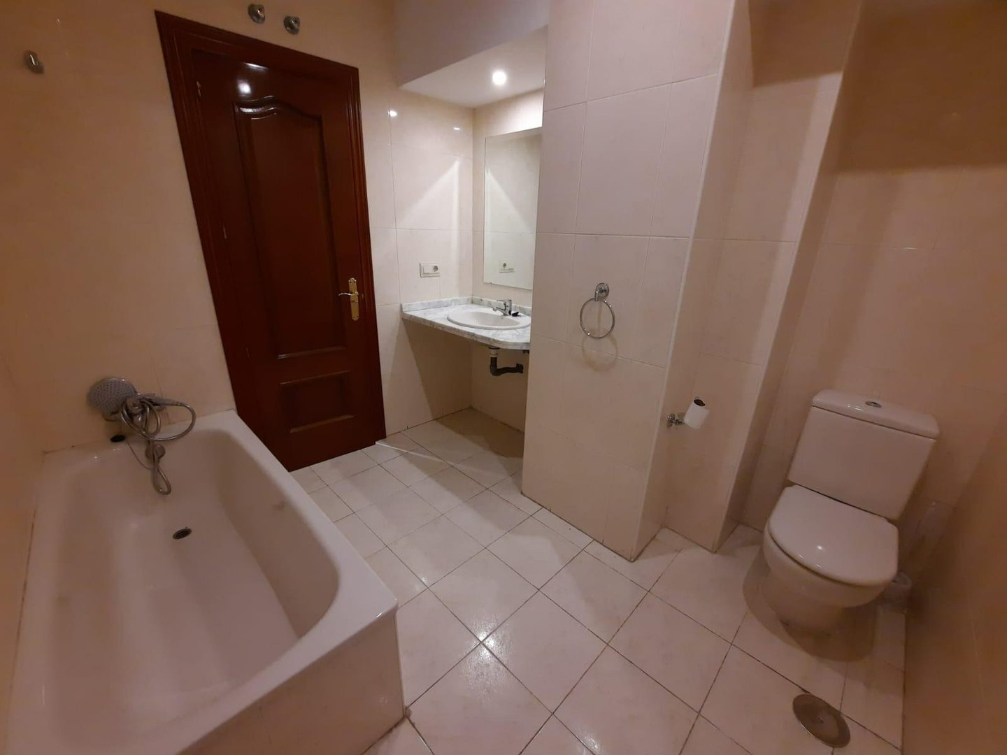 Piso de 139 m² en Granada