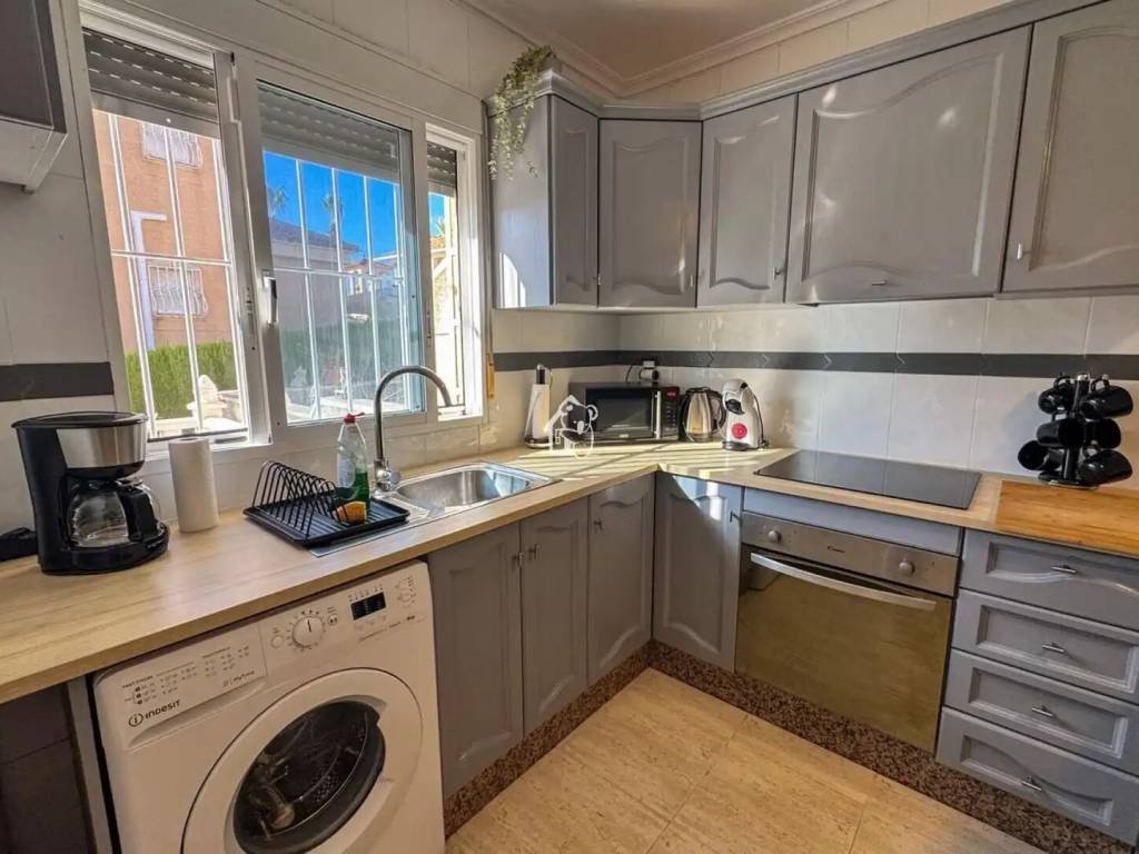 Casa de 84 m² en San Miguel de Salinas