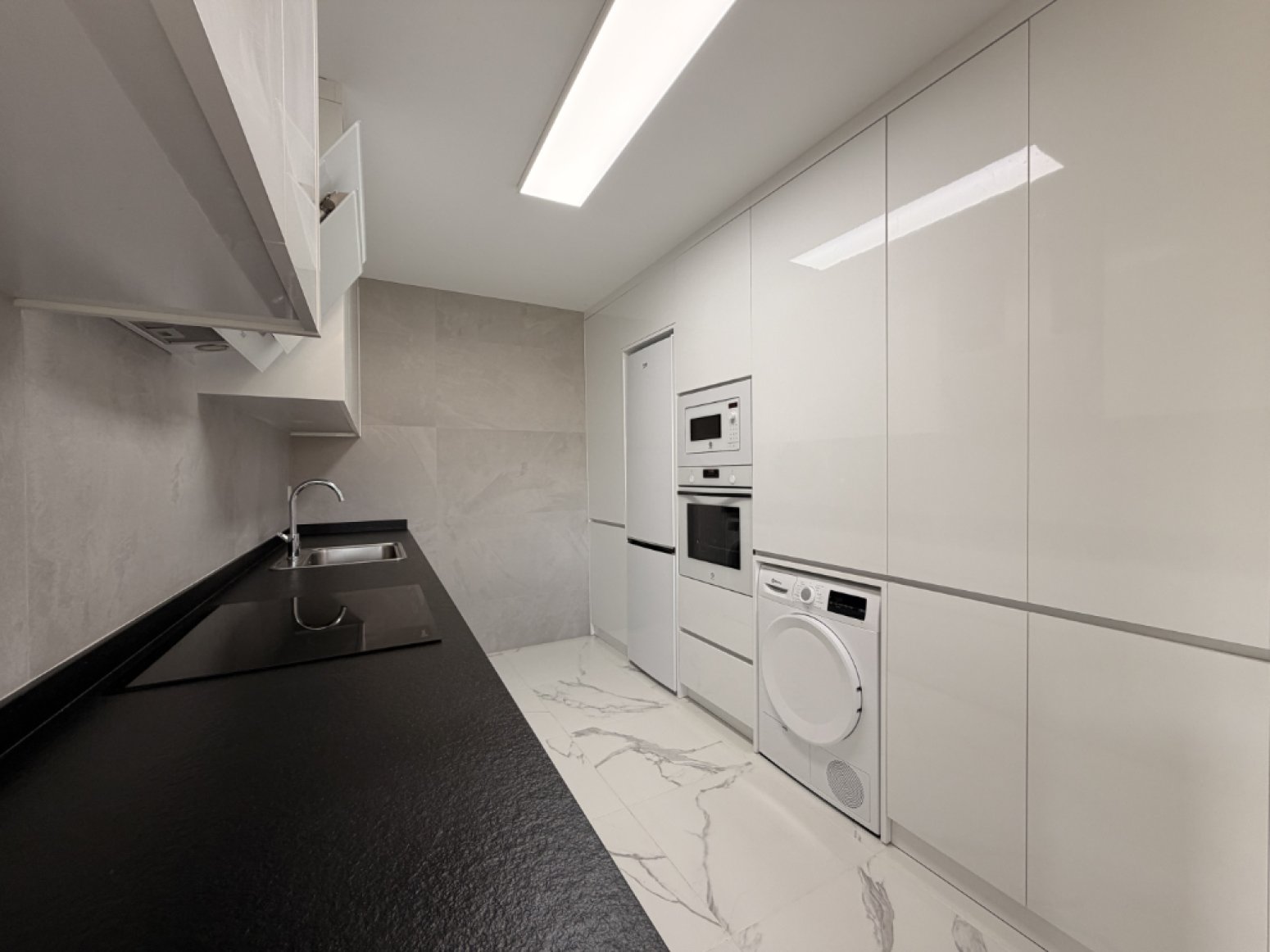 Piso de 81 m² en Los Corrales de Buelna