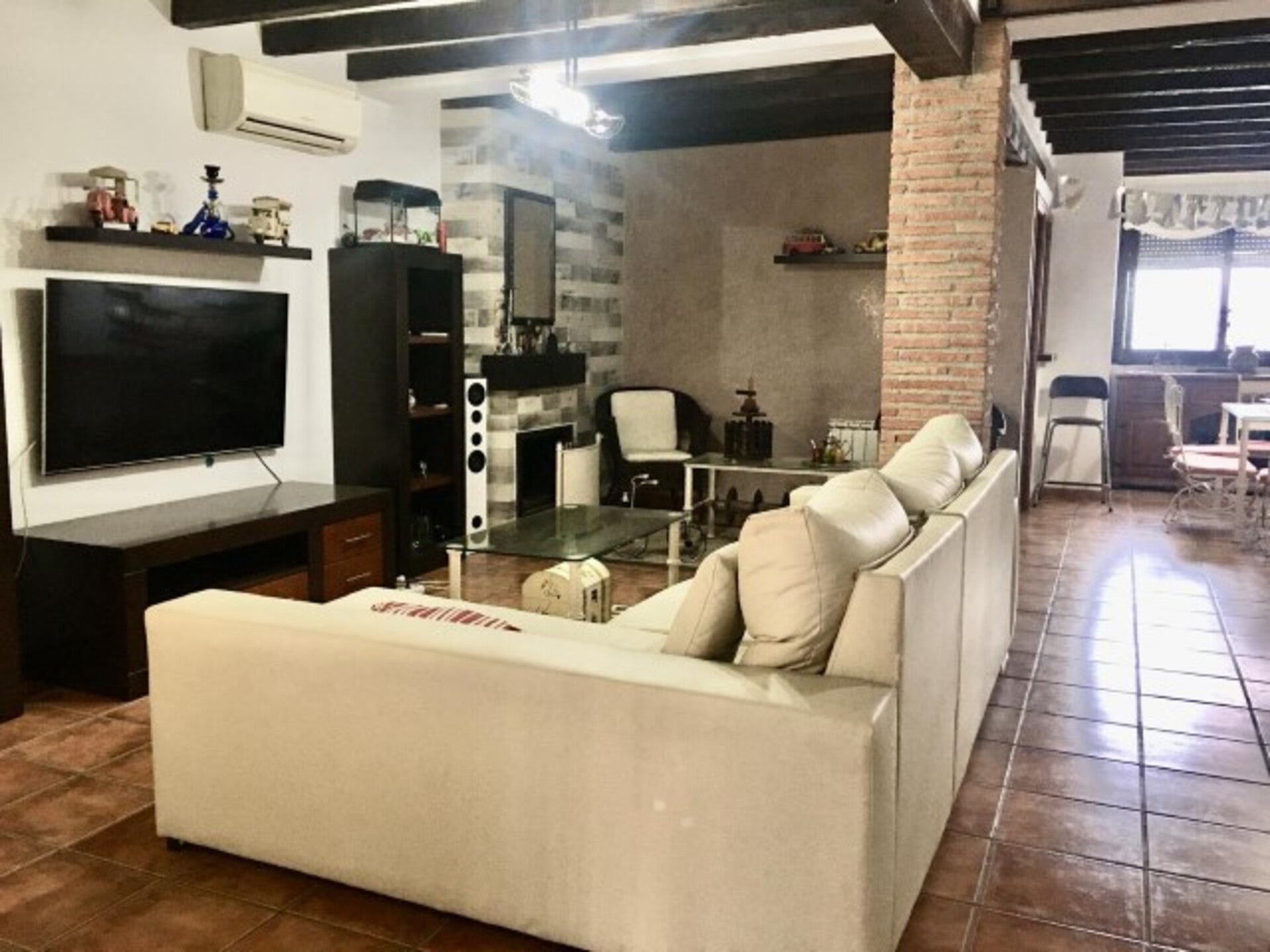 Casa de 210 m² en Luque