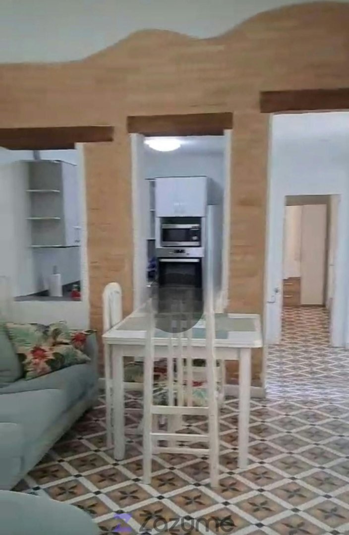 Piso de 90 m² en Linares