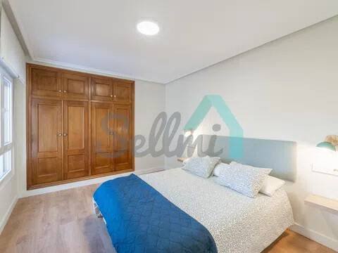 Piso de 73 m² en Oviedo