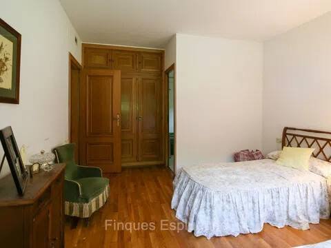 Casa de 619 m² en Esplugues de Llobregat
