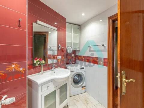 Piso de 122 m² en Oviedo