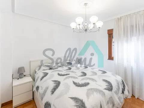 Piso de 75 m² en Aller