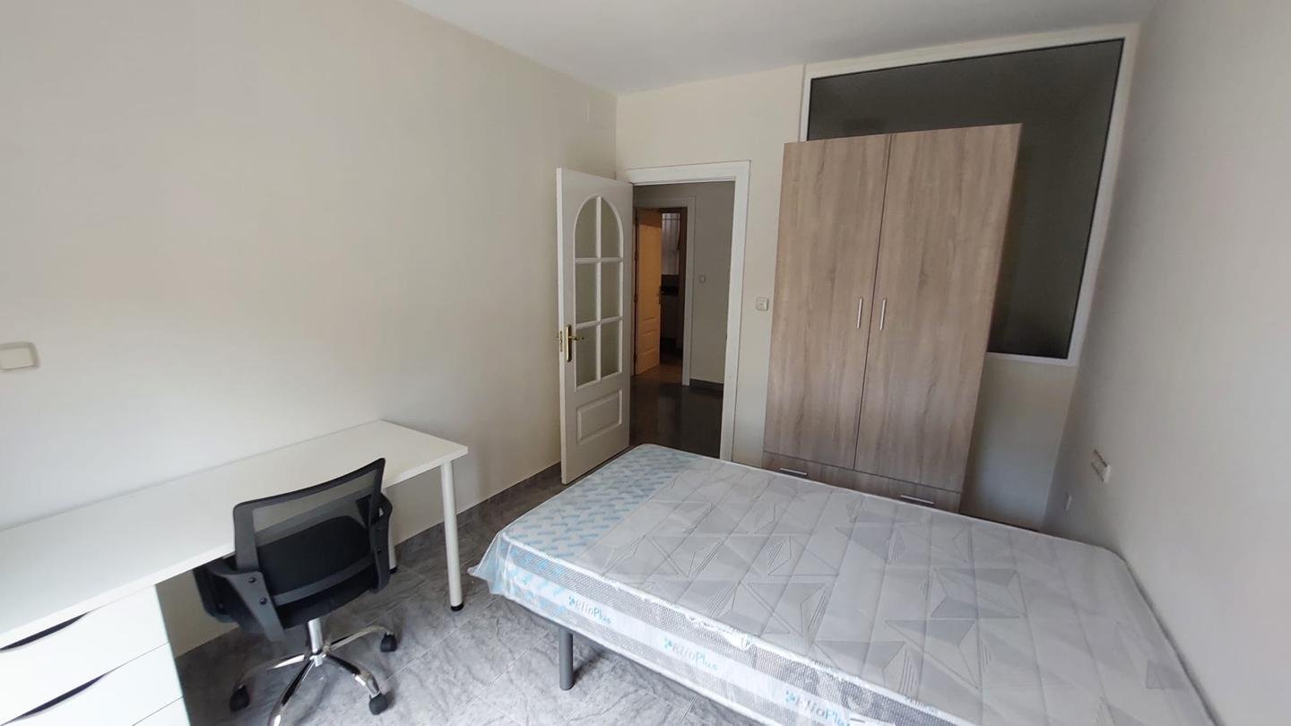 Piso de 77 m² en Granada