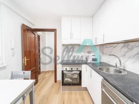 Piso de 101 m² en Oviedo