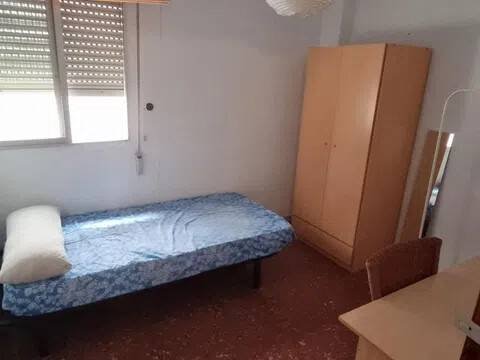 Habitación 110 m², Almería