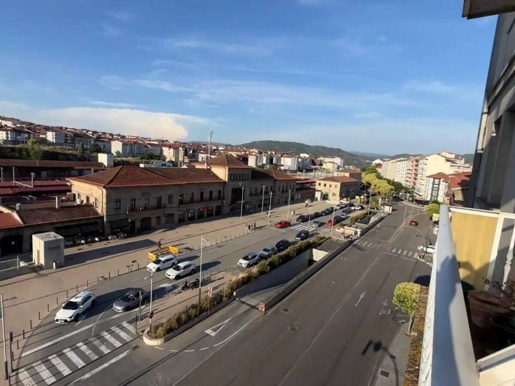 Pis de 131 m² a Ourense