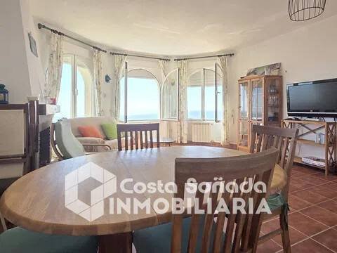 Casa de 240 m² en Benitachell