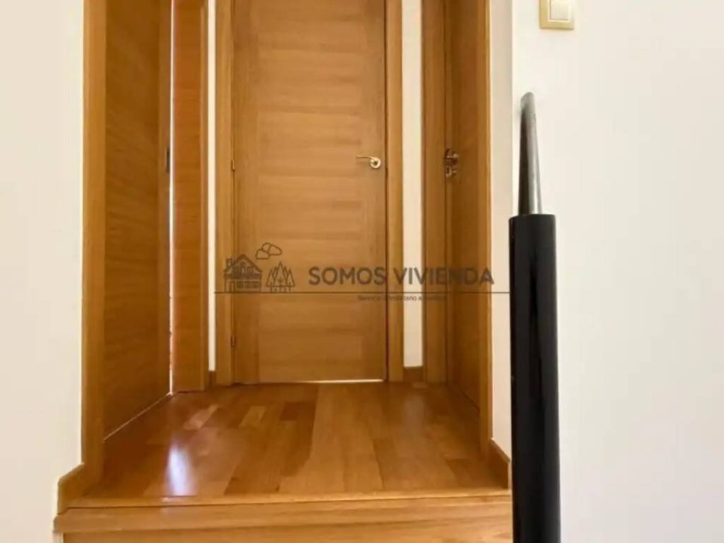 Piso de 95 m² en Ourense