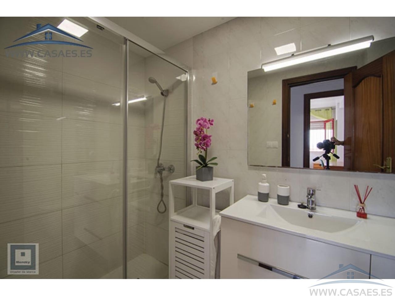 Piso de 90 m² en Almería