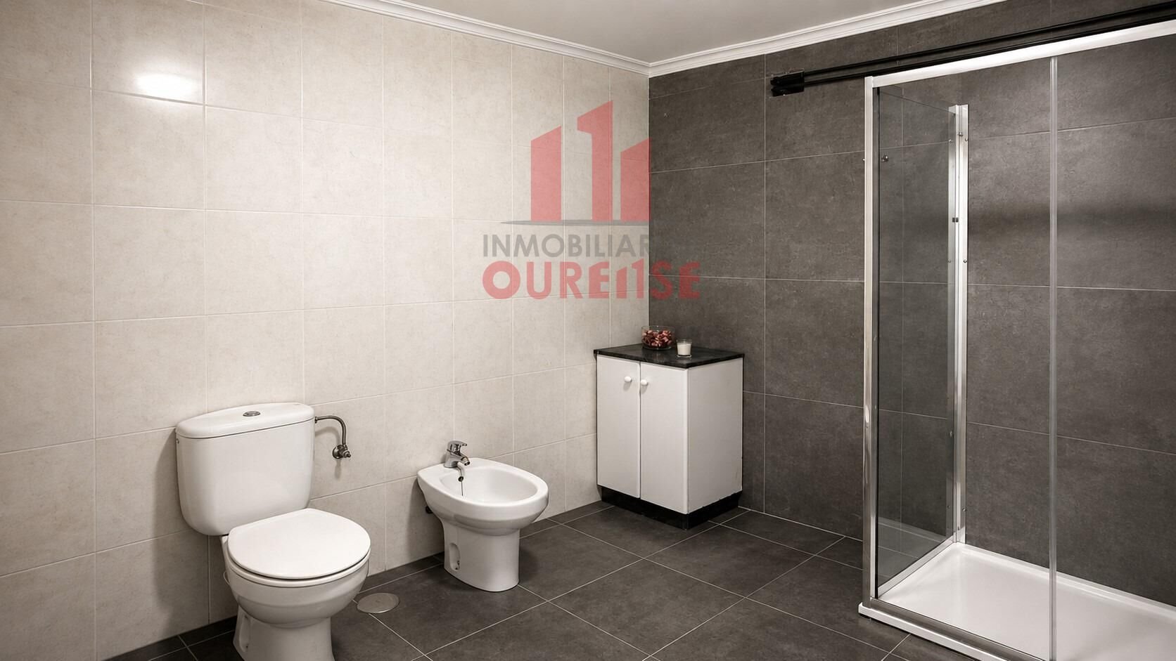 Piso de 85 m² en Ourense