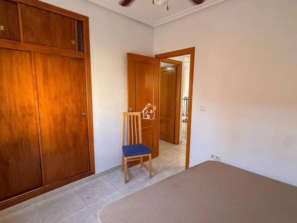Casa de 90 m² en Orihuela