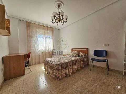 Piso de 120 m² en Cáceres