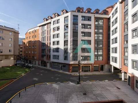 Piso de 62 m² en Oviedo