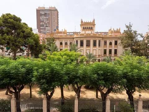 Квартира 170 м² в Аликанте