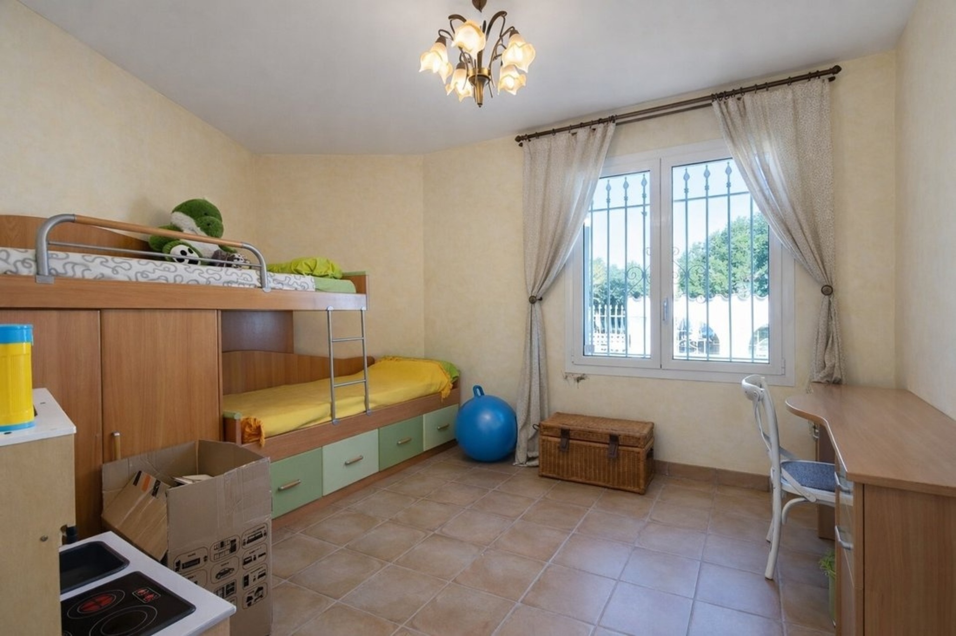 Piso de 397 m² en Castelló d'Empúries