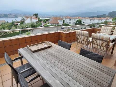 Piso de 100 m² en Baiona