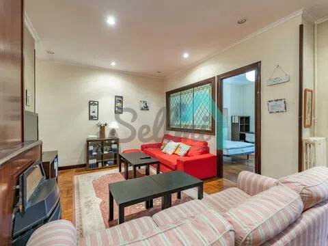Piso de 146 m² en Oviedo