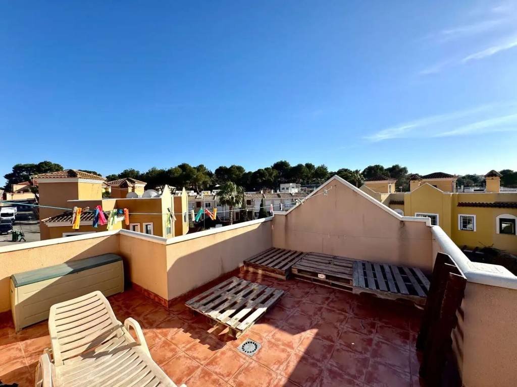 Casa de 115 m² en Orihuela