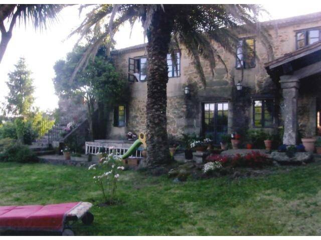 Casa de 550 m² en Teo