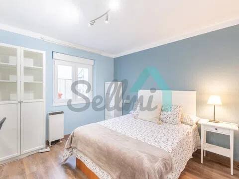 Piso de 79 m² en Oviedo