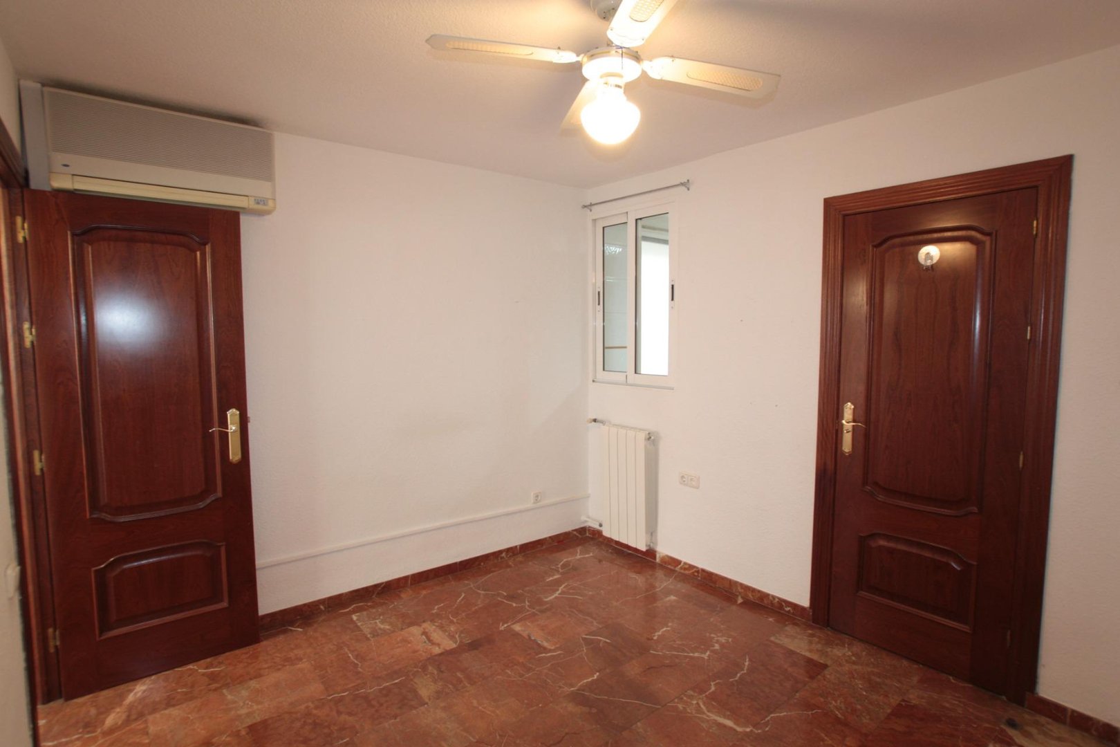 Piso de 120 m² en Granada
