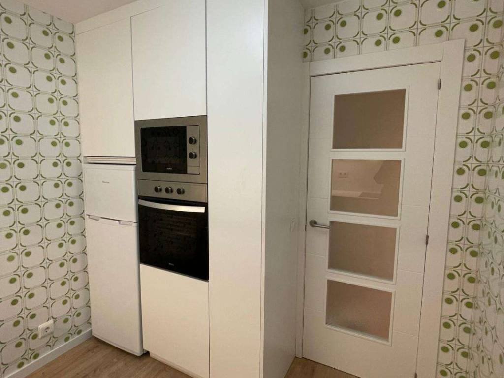 Piso de 90 m² en Santiago de Compostela