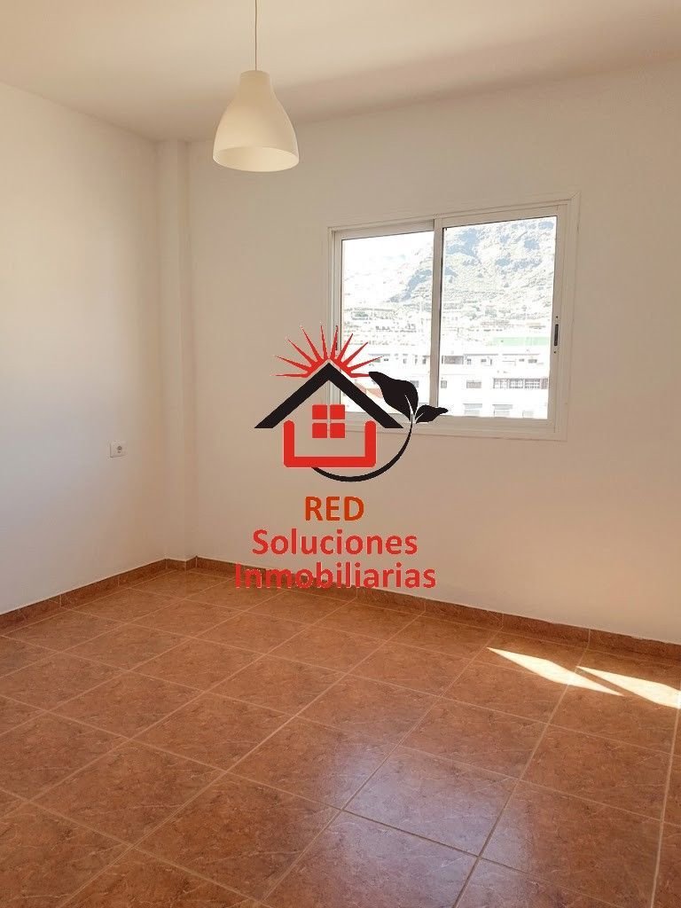 Piso de 100 m² en Candelaria