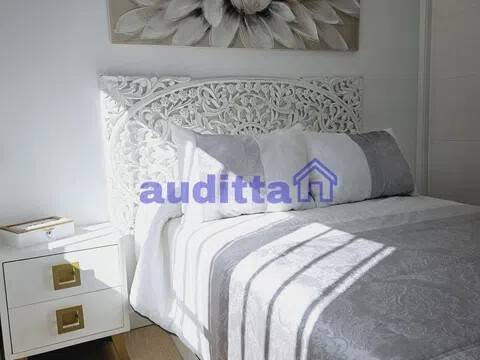 Piso de 90 m² en Sevilla
